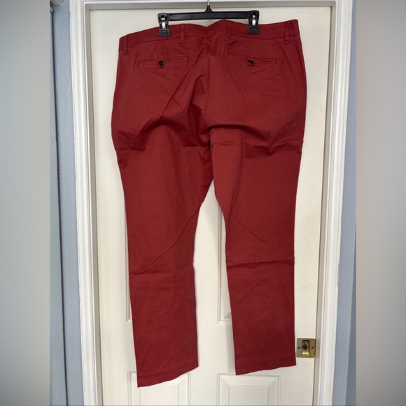 Tailor Vintage Slim Fit Chino Pants in Canyon Red Preppy Casual - Picture 5 of 10